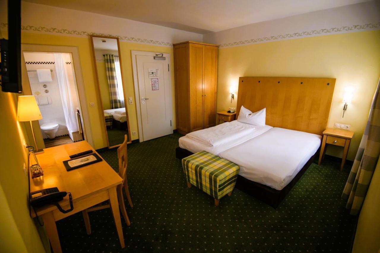 Hotel Rosenheimer Hof Traunstein Εξωτερικό φωτογραφία