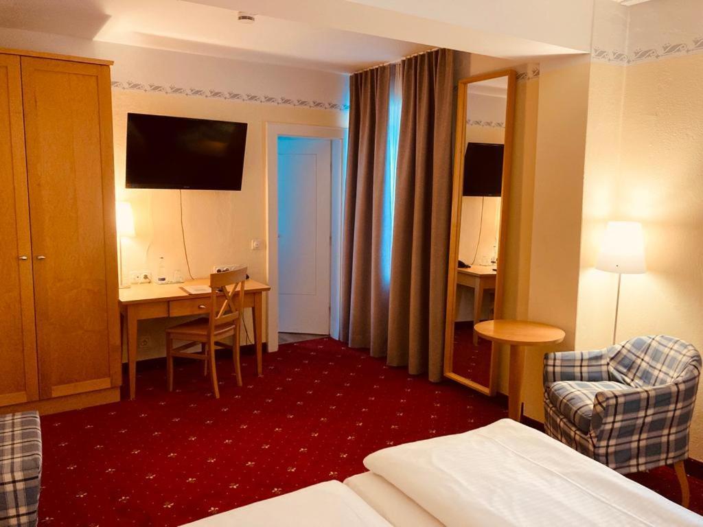 Hotel Rosenheimer Hof Traunstein Εξωτερικό φωτογραφία