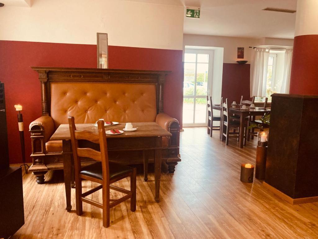 Hotel Rosenheimer Hof Traunstein Εξωτερικό φωτογραφία
